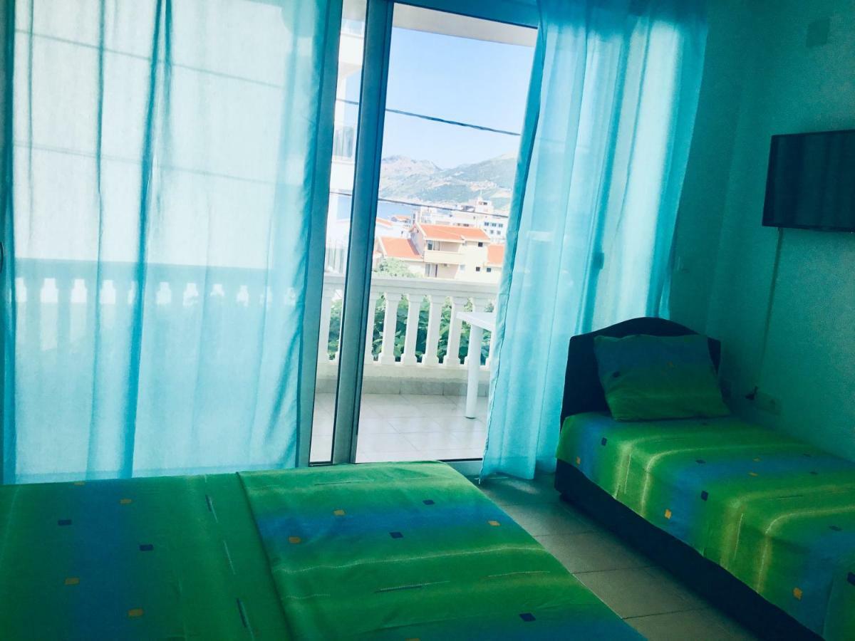 Dk Apartmani Dobra Voda Luaran gambar
